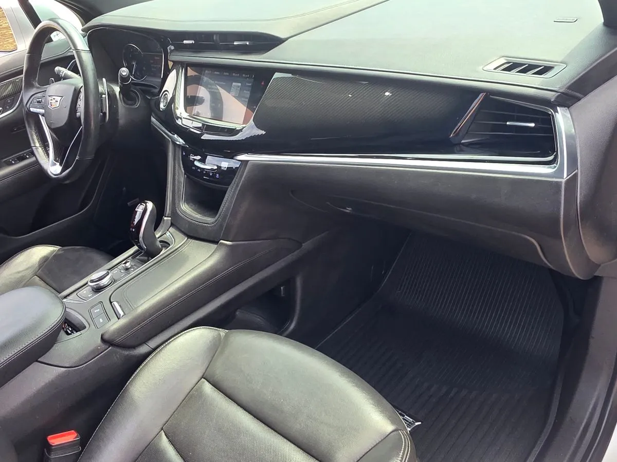 2020 CADILLAC XT6 - Thumbnail 3