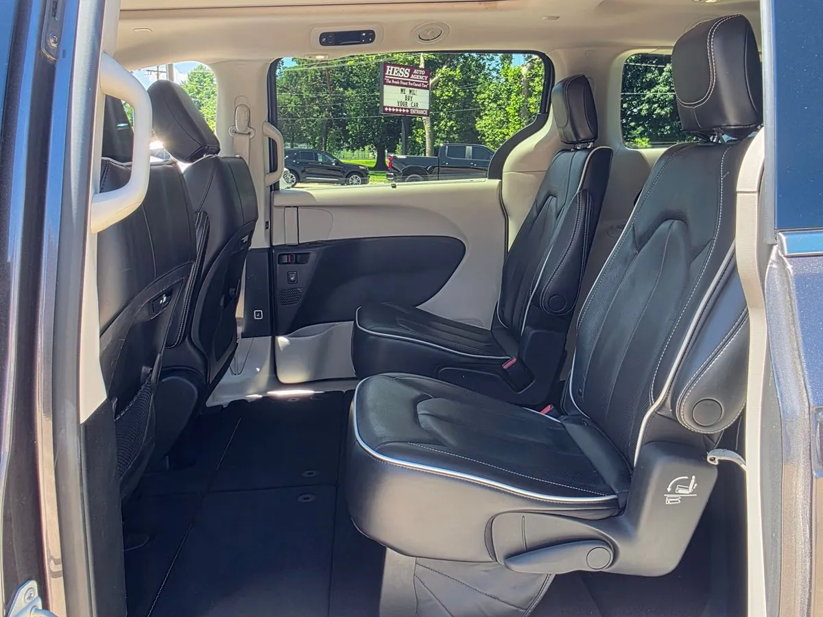 2023 Chrysler Pacifica Limited - Photo 20