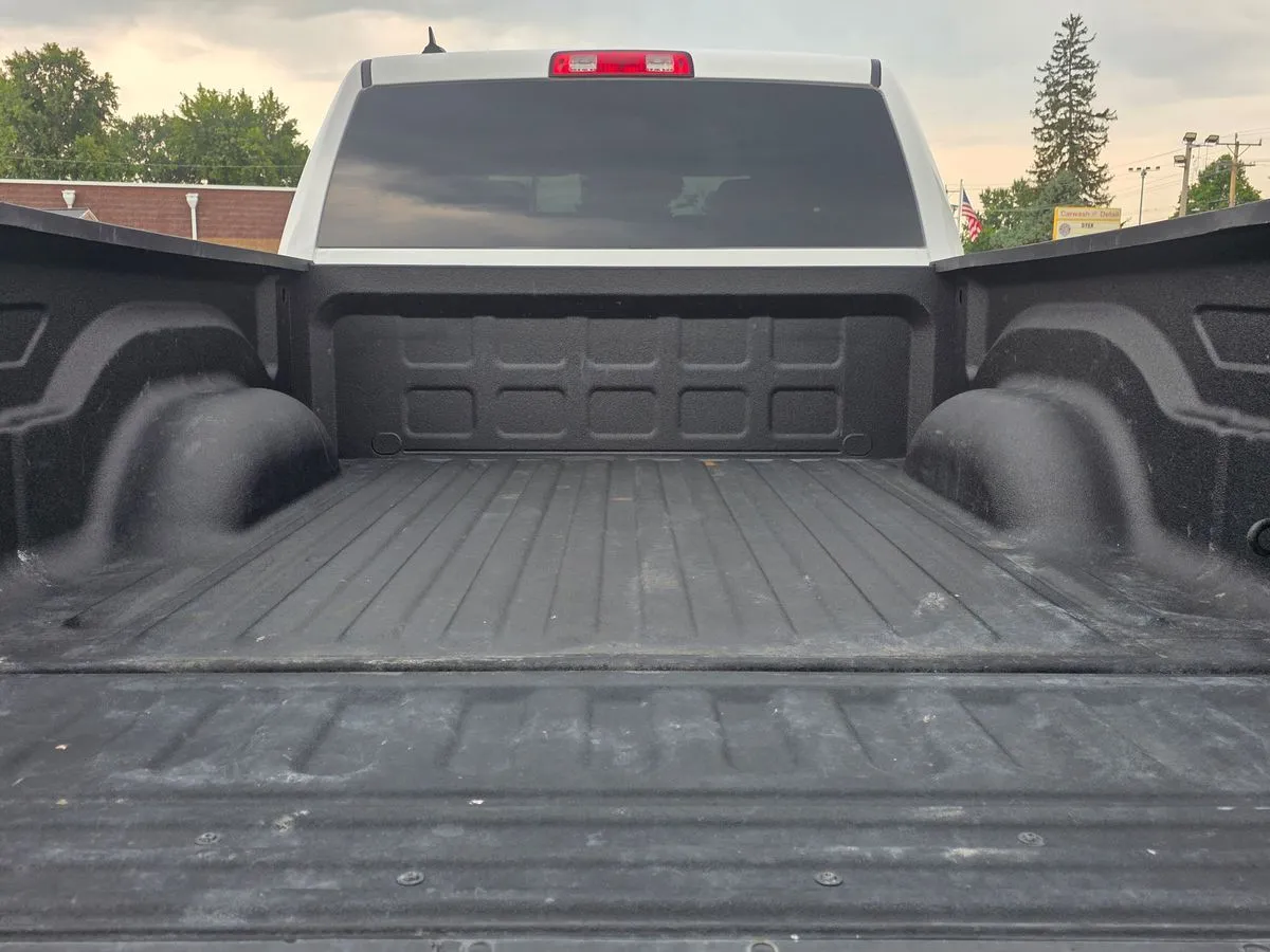2019 RAM 1500 - Thumbnail 23
