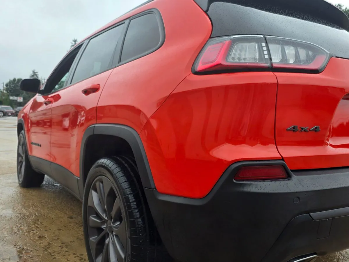 2021 JEEP Cherokee - Thumbnail 20