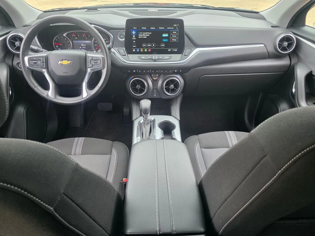 2024 CHEVROLET Blazer - Thumbnail 16