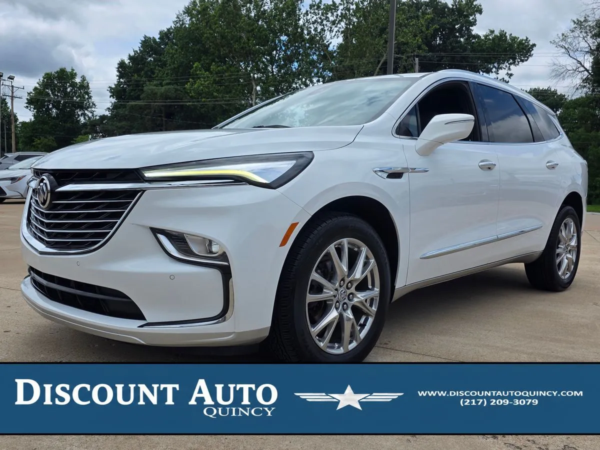 Used 2023 BUICK Enclave for sale in Quincy IL