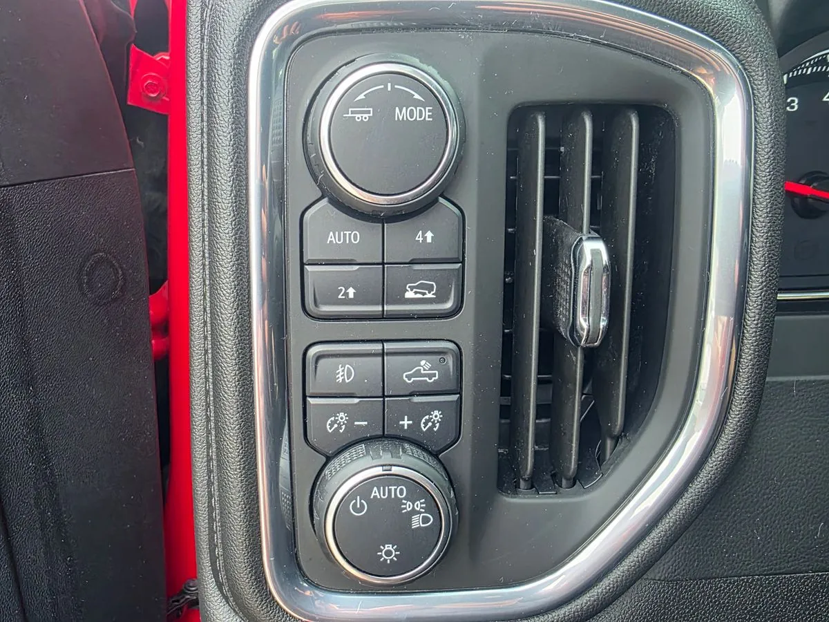 2021 CHEVROLET Silverado - Thumbnail 5