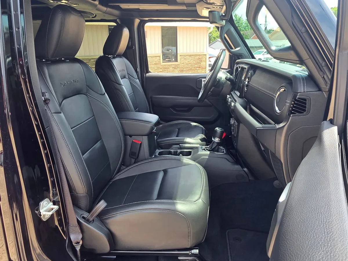 2023 JEEP Wrangler - Thumbnail 8