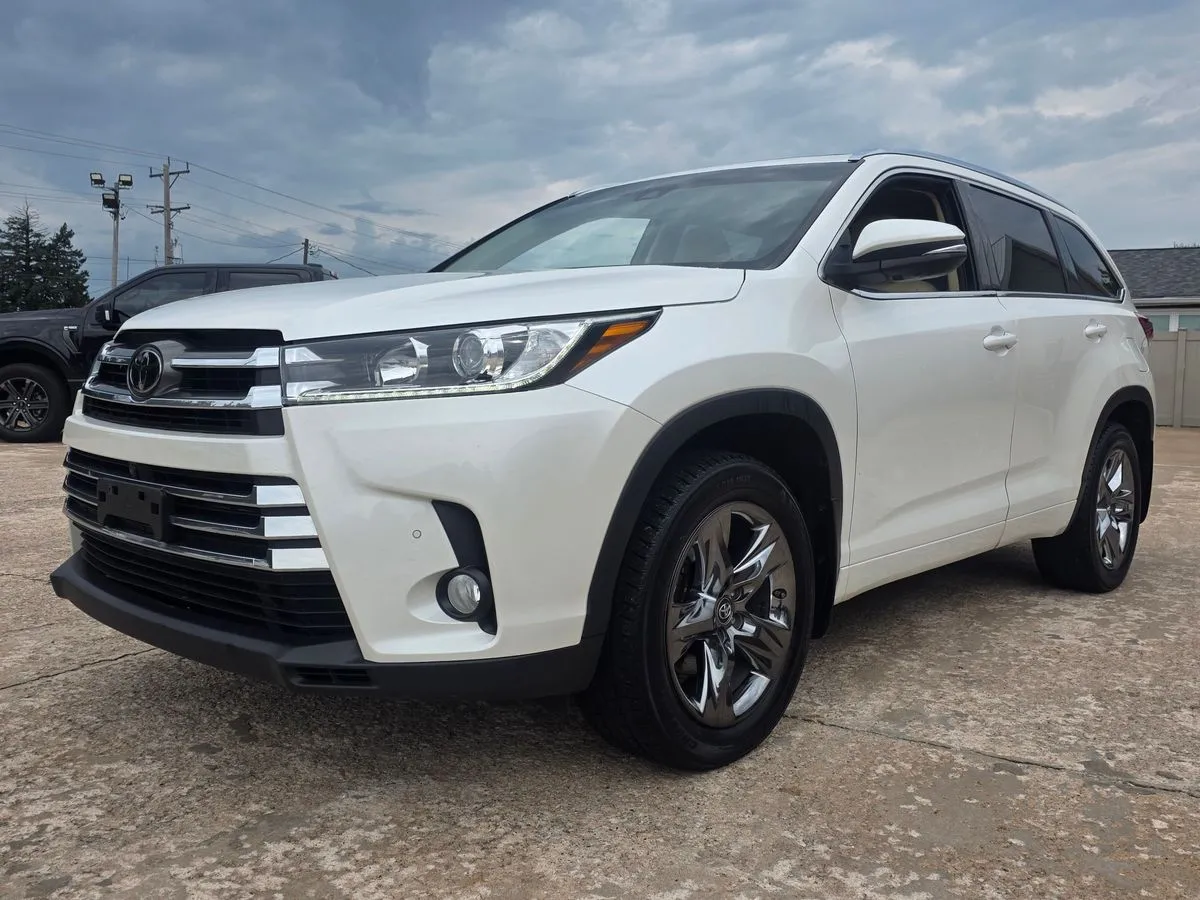 2017 Toyota Highlander Limited Platinum - Photo 5