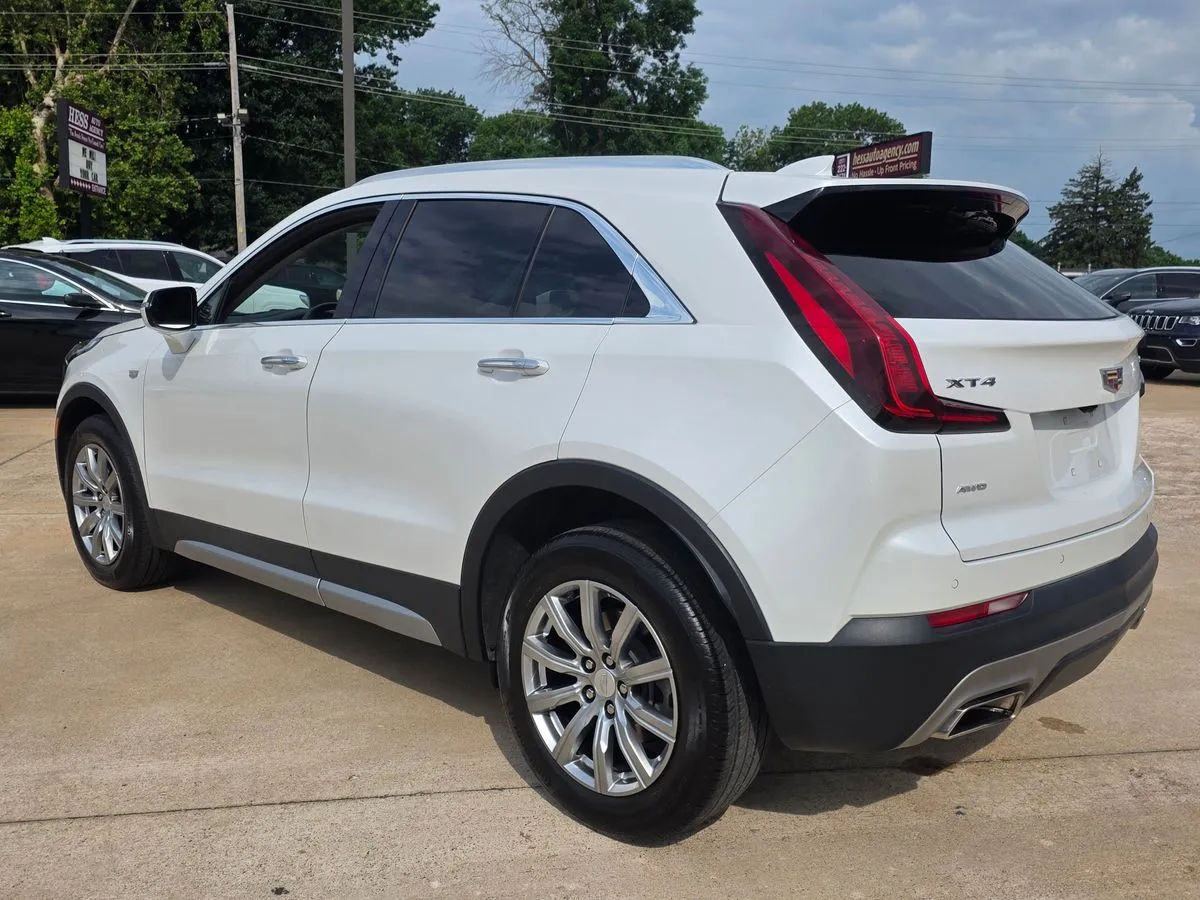 2023 CADILLAC XT4 - Thumbnail 24