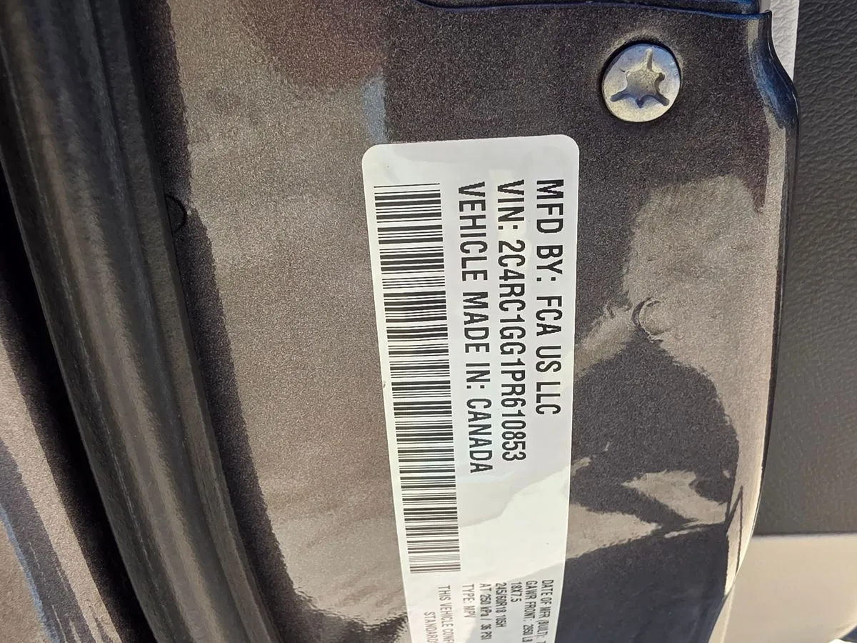 2023 Chrysler Pacifica Limited - Photo 33