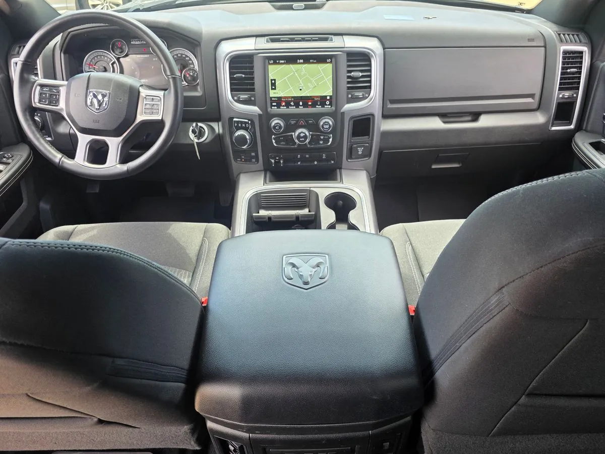 2022 RAM 1500 - Thumbnail 28