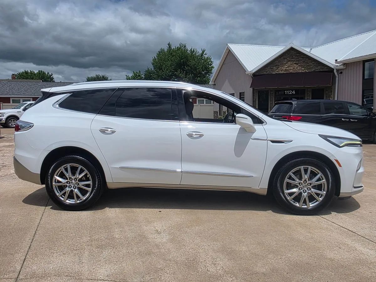 2023 BUICK Enclave - Thumbnail 6