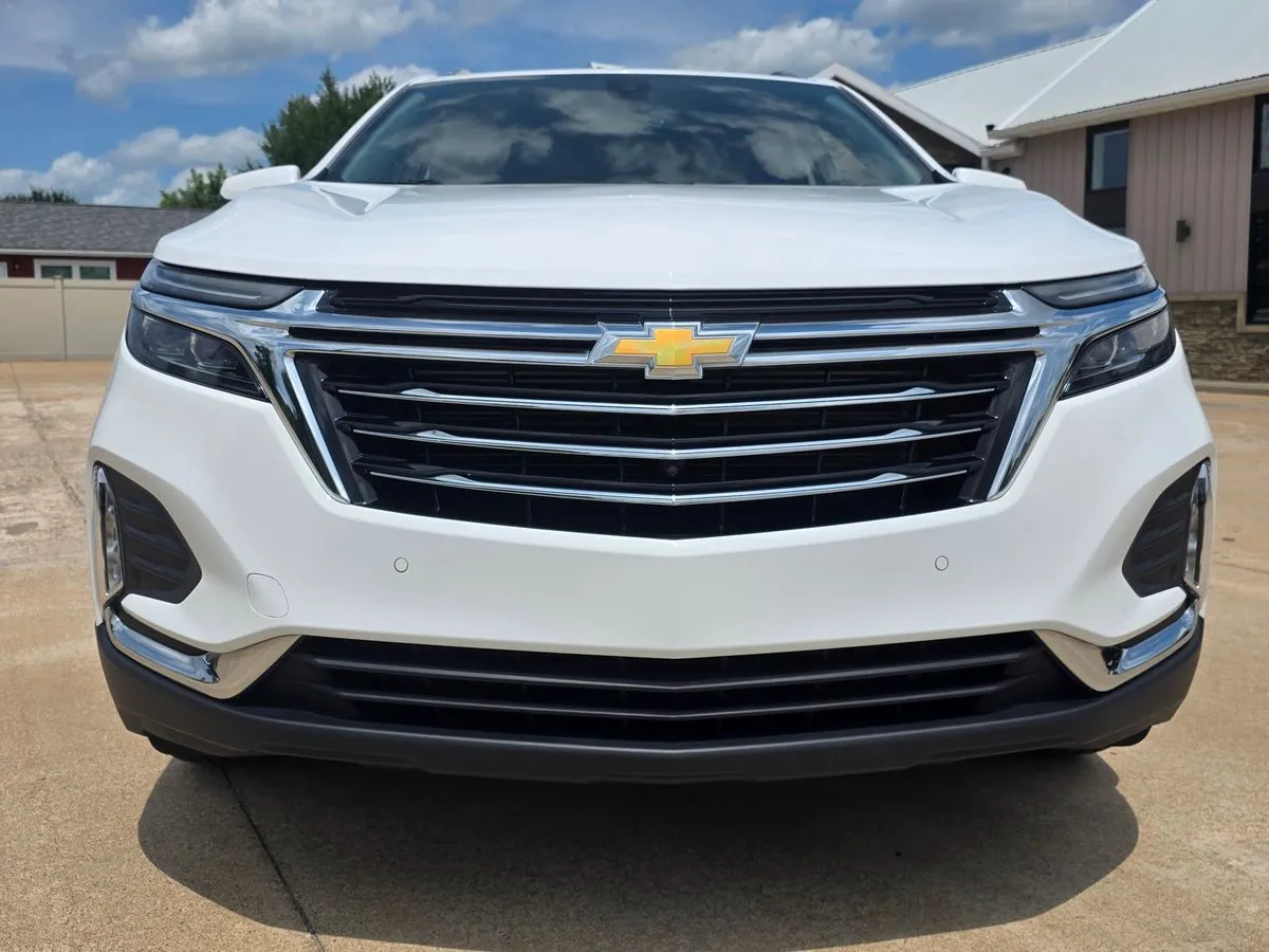 2023 CHEVROLET Equinox - Thumbnail 11