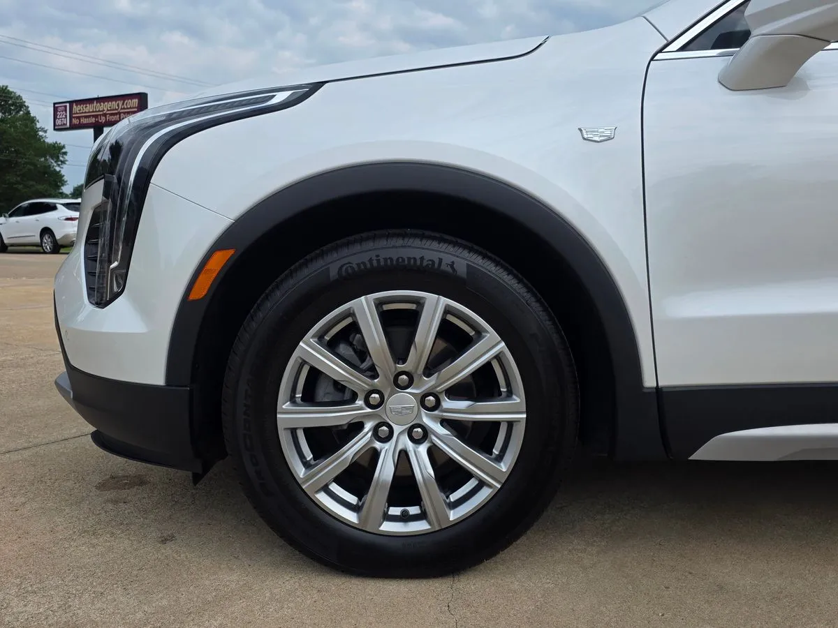 2023 CADILLAC XT4 - Thumbnail 33
