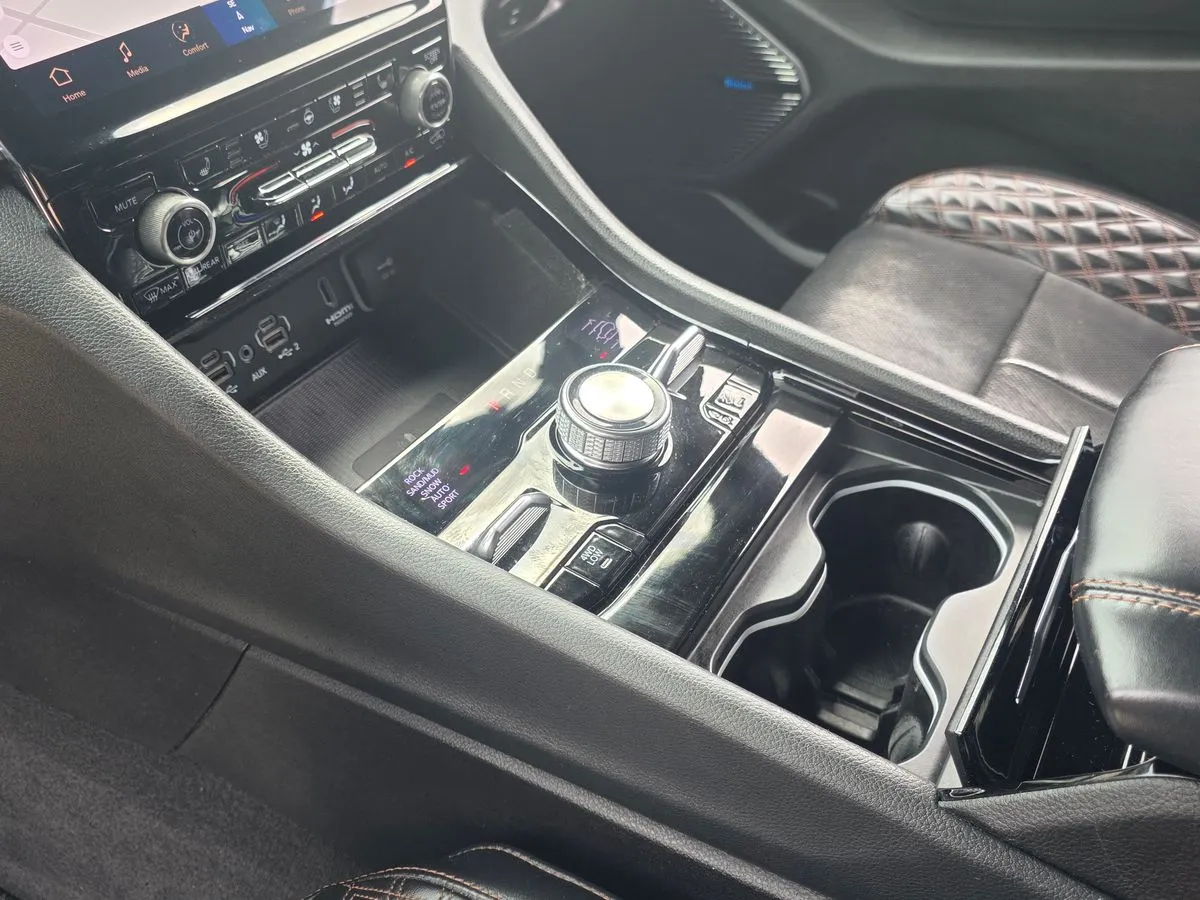 2022 Jeep Grand Cherokee Summit Reserve 4xe - Photo 6