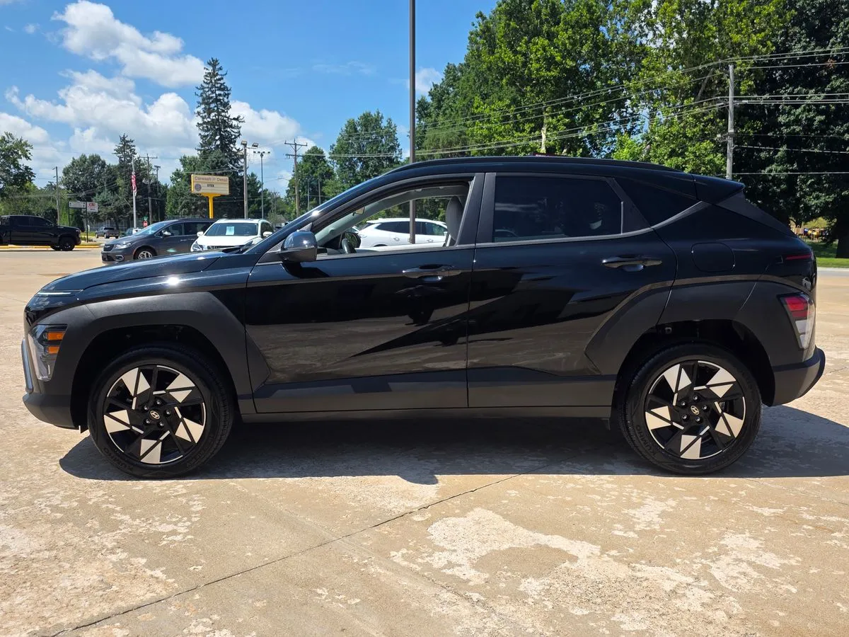 2025 HYUNDAI Kona - Thumbnail 14
