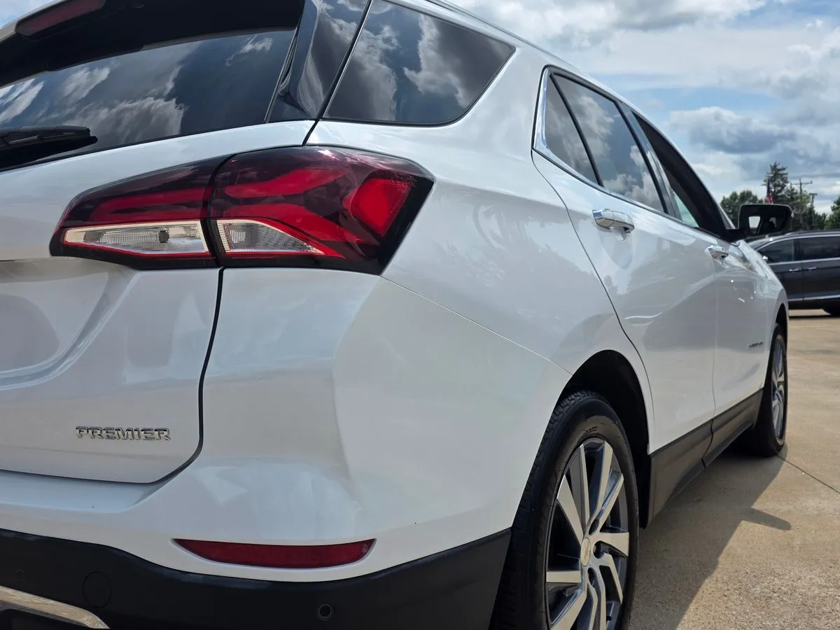 2023 CHEVROLET Equinox - Thumbnail 4