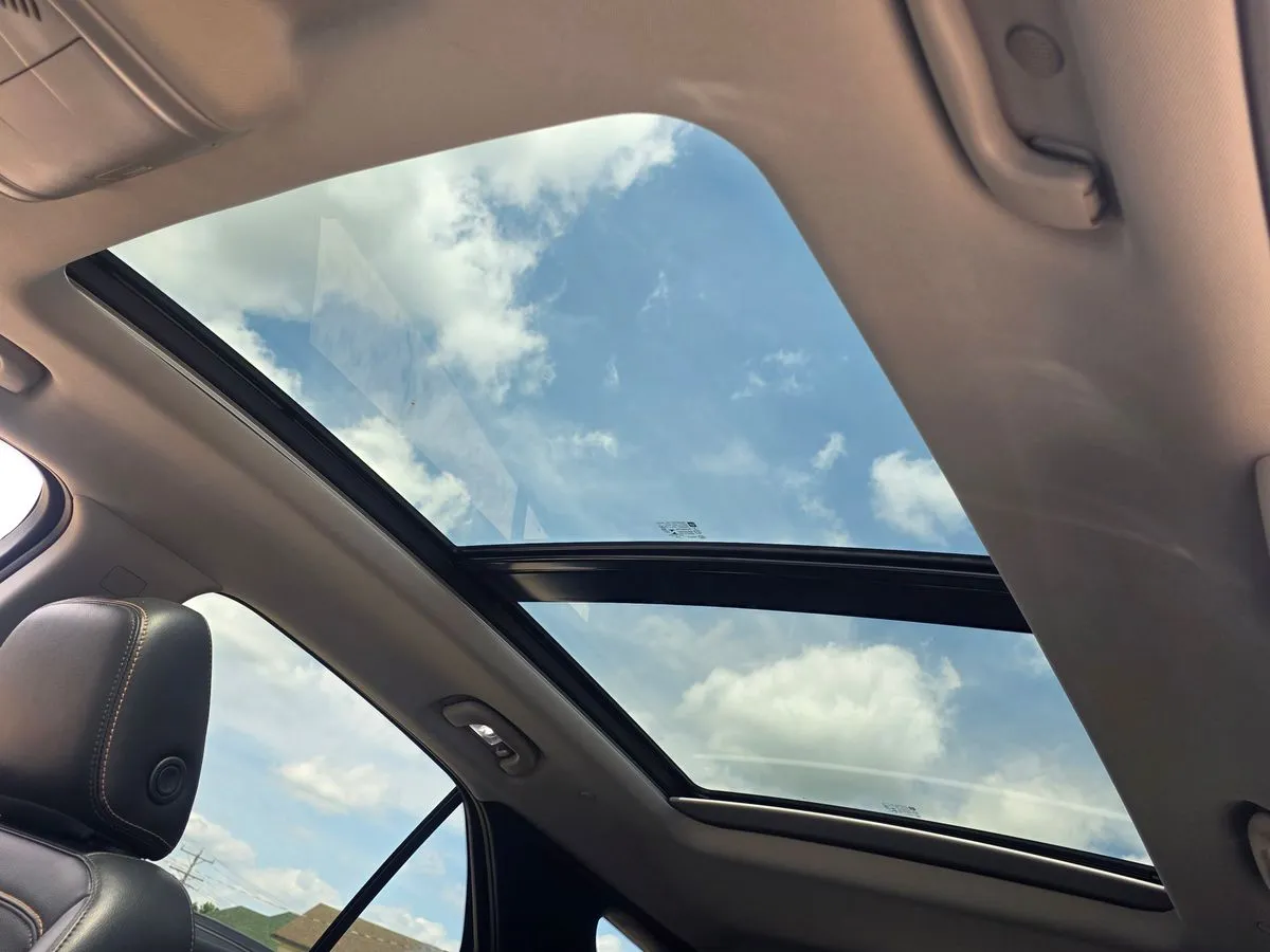 2023 CHEVROLET Equinox - Thumbnail 24