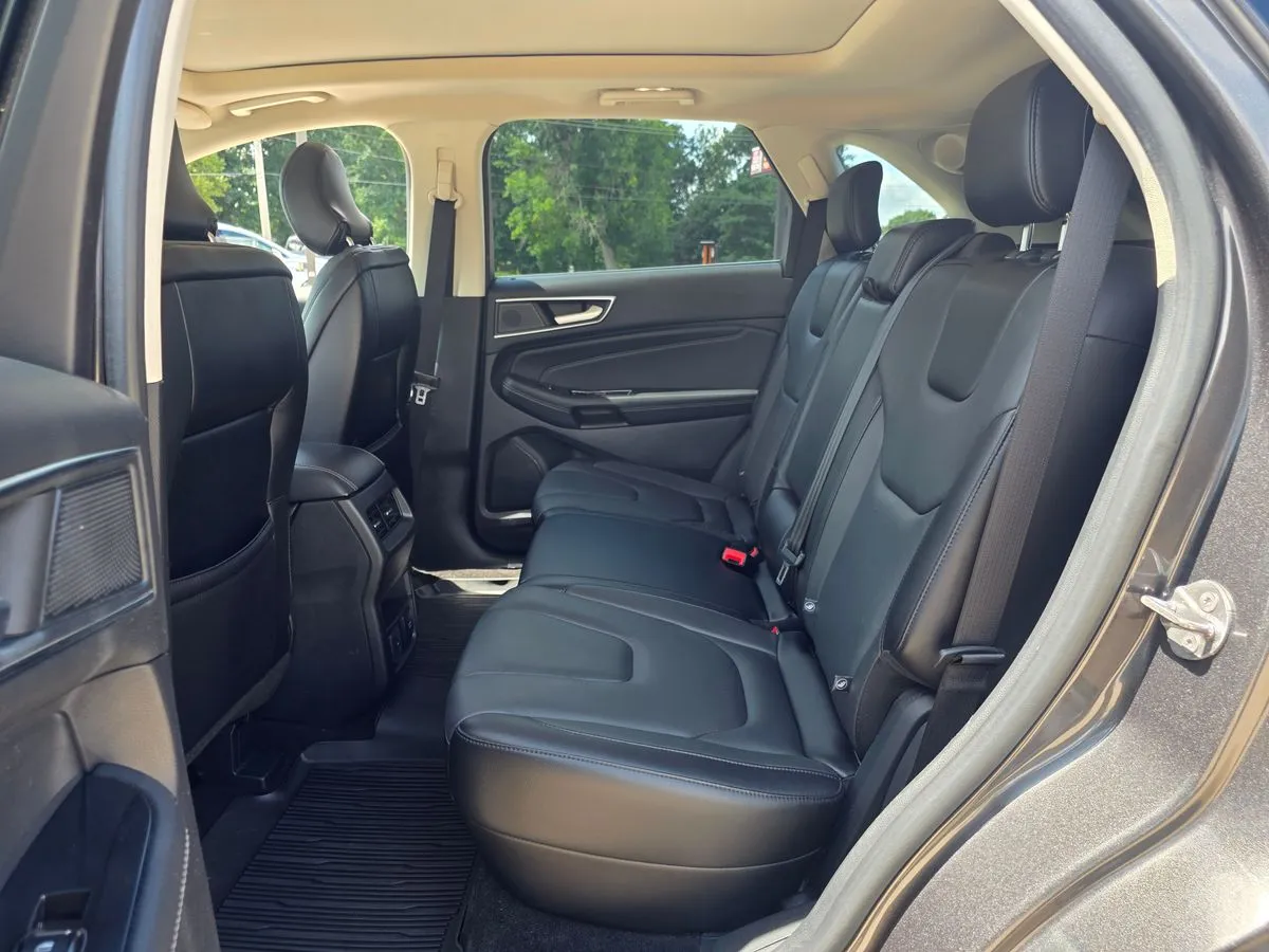 2019 FORD Edge - Thumbnail 25