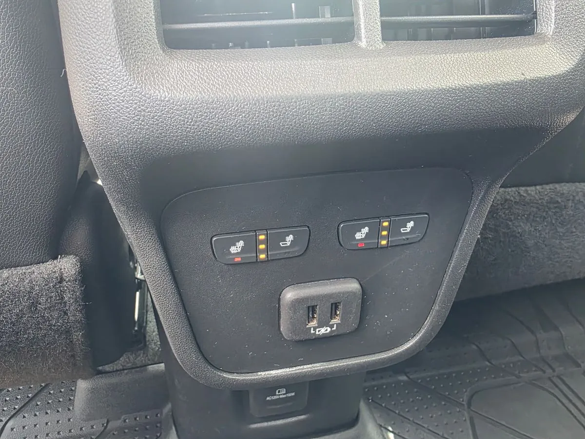 2023 CHEVROLET Equinox - Thumbnail 28