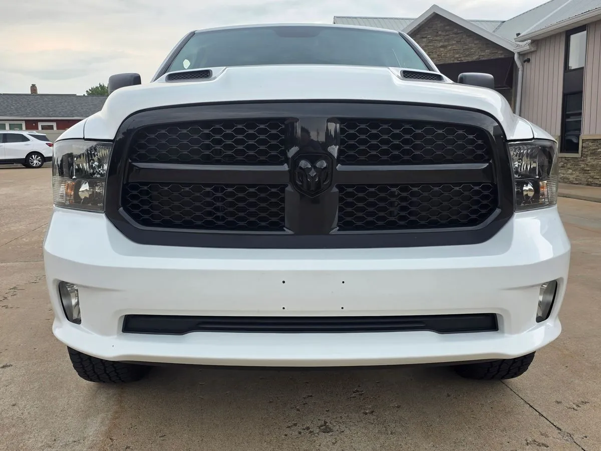 2019 RAM 1500 - Thumbnail 6