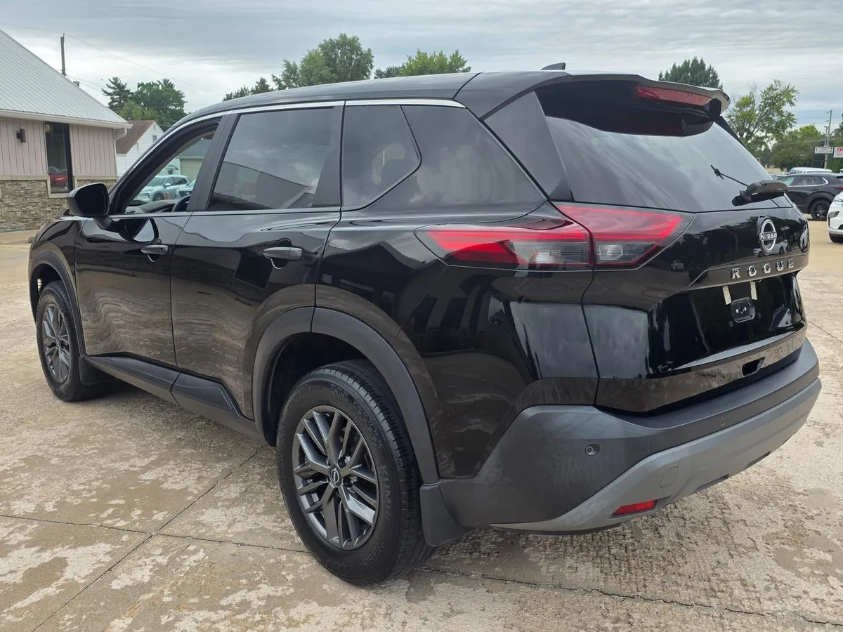 2023 NISSAN Rogue - Thumbnail 12