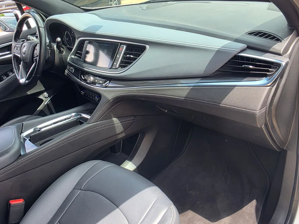 2023 BUICK Enclave - Thumbnail 8
