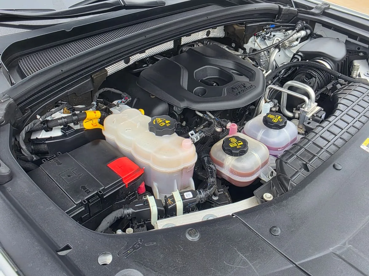 2022 Jeep Grand Cherokee Summit Reserve 4xe - Photo 35