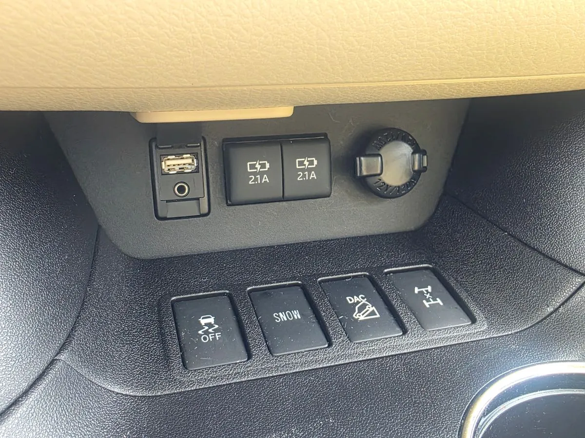 2017 Toyota Highlander Limited Platinum - Photo 13