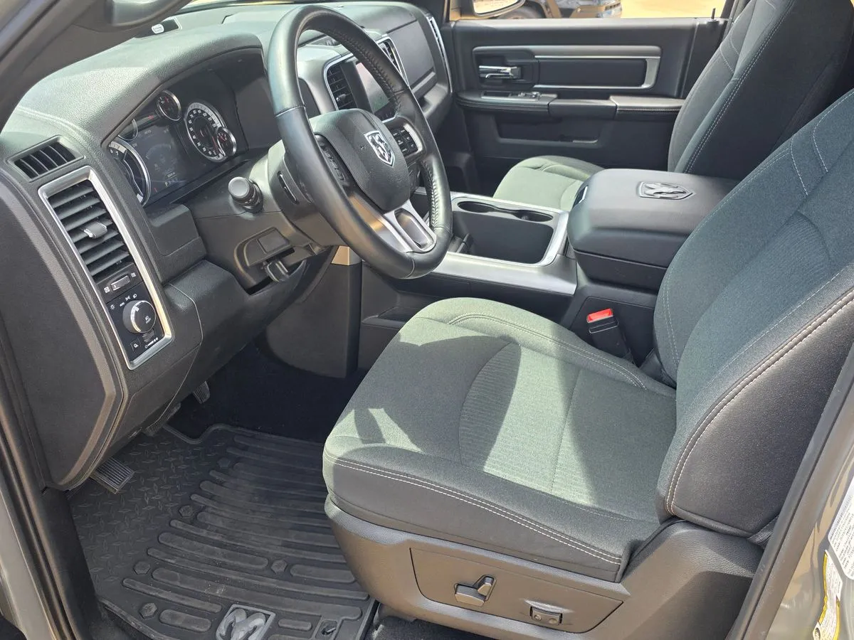 2022 RAM 1500 - Thumbnail 17