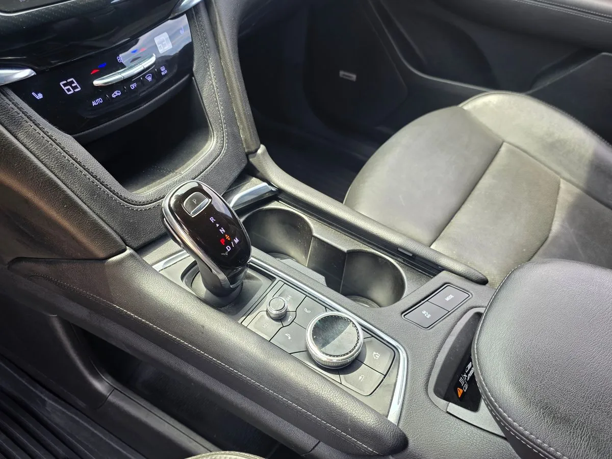 2020 CADILLAC XT6 - Thumbnail 11