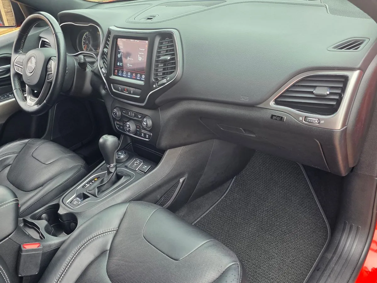 2021 JEEP Cherokee - Thumbnail 28