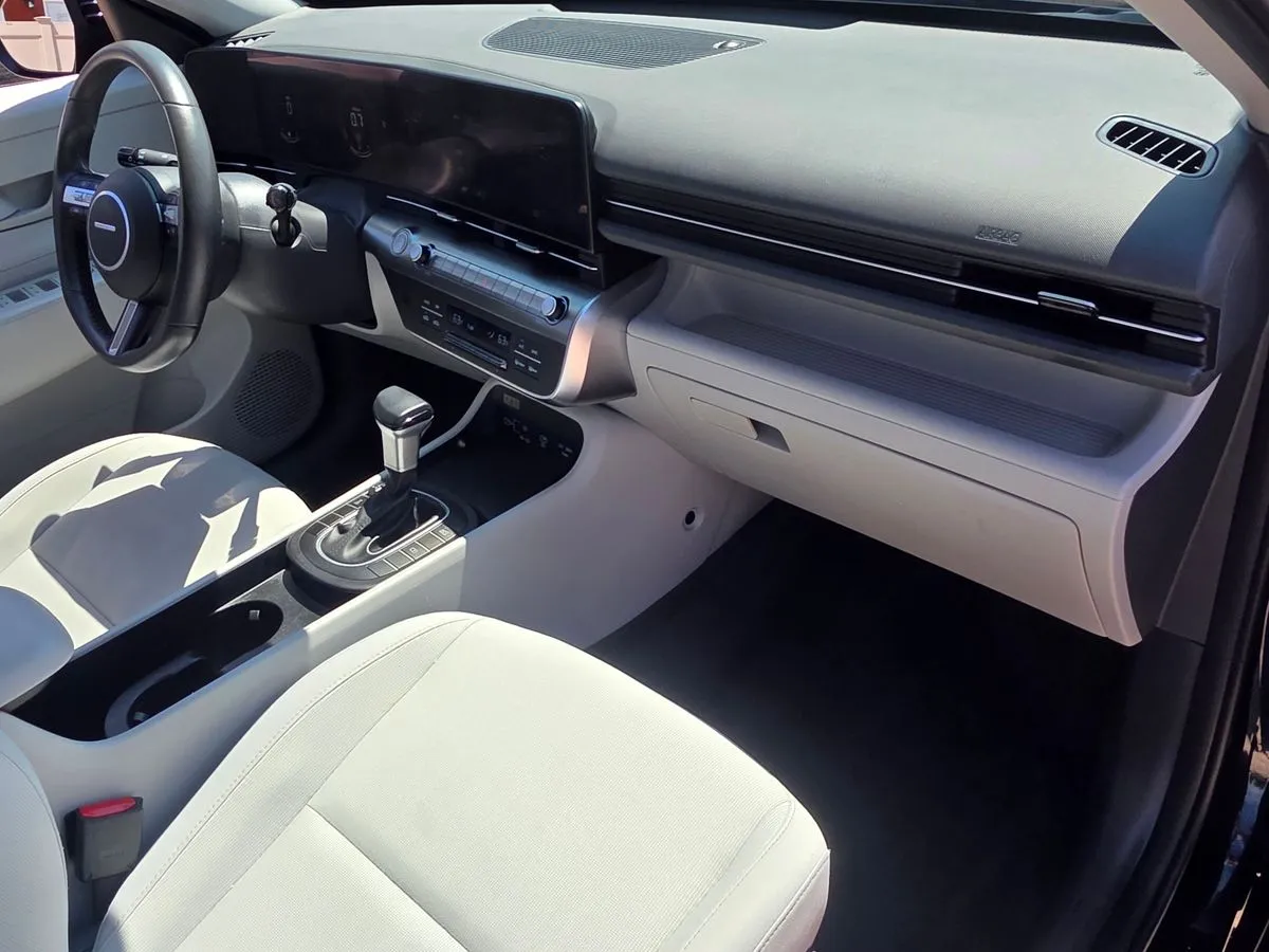 2025 HYUNDAI Kona - Thumbnail 4