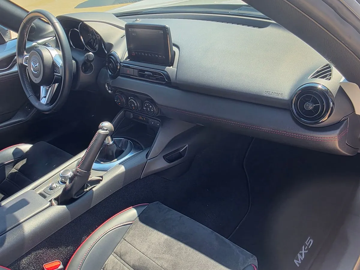 2018 MAZDA MX-5 - Thumbnail 4