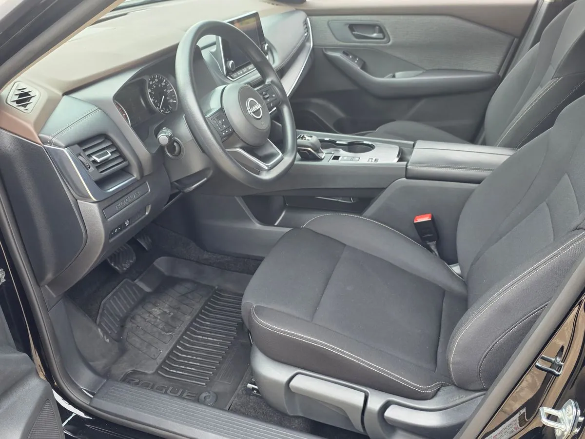 2023 NISSAN Rogue - Thumbnail 4