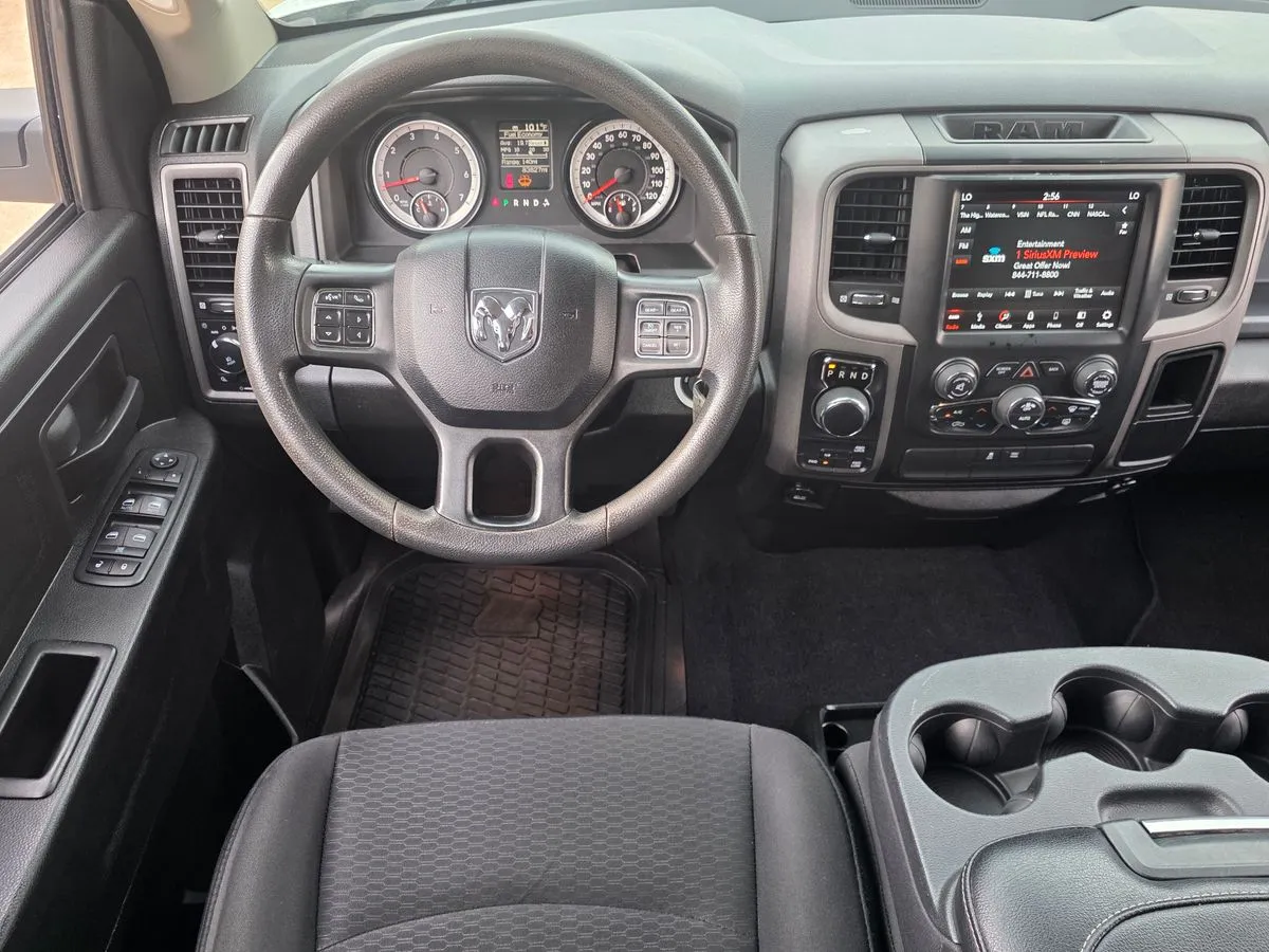2019 RAM 1500 - Thumbnail 19