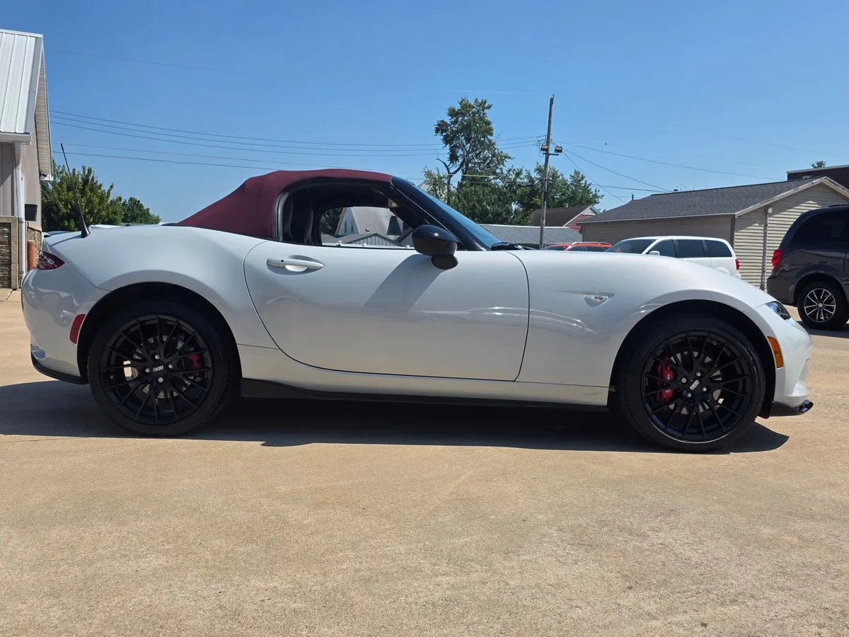 2018 MAZDA MX-5 - Thumbnail 3
