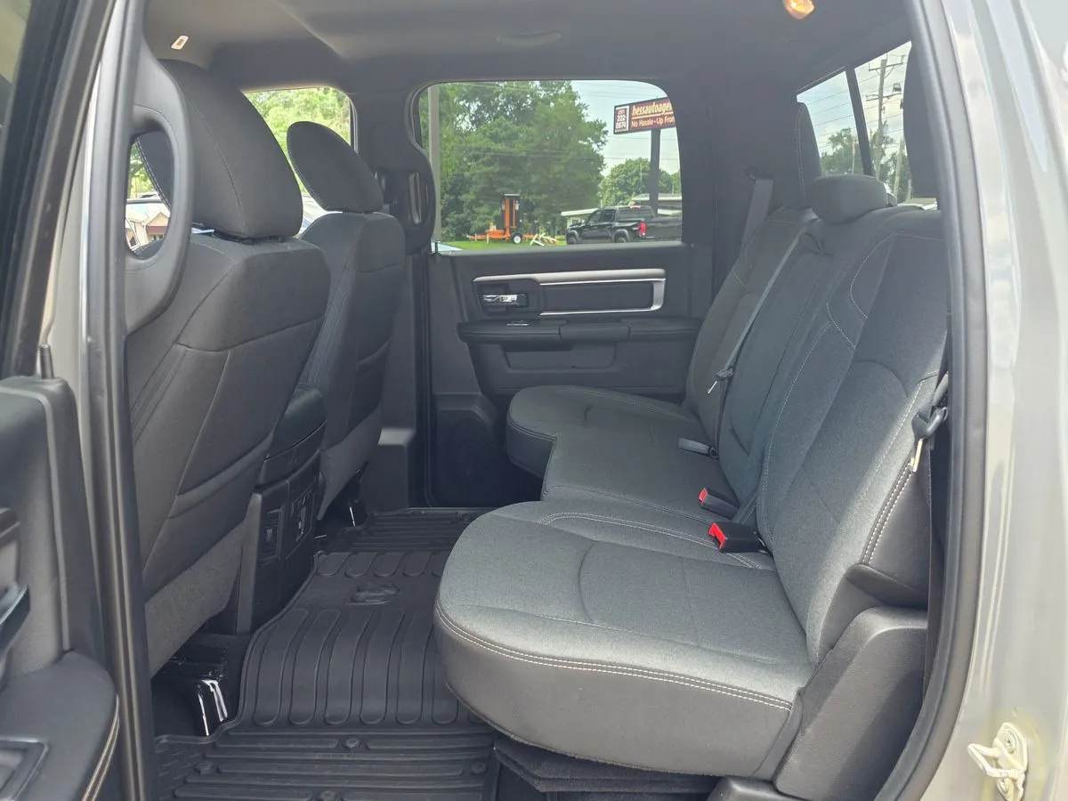 2022 RAM 1500 - Thumbnail 26