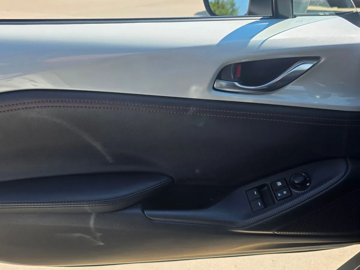 2018 MAZDA MX-5 - Thumbnail 28
