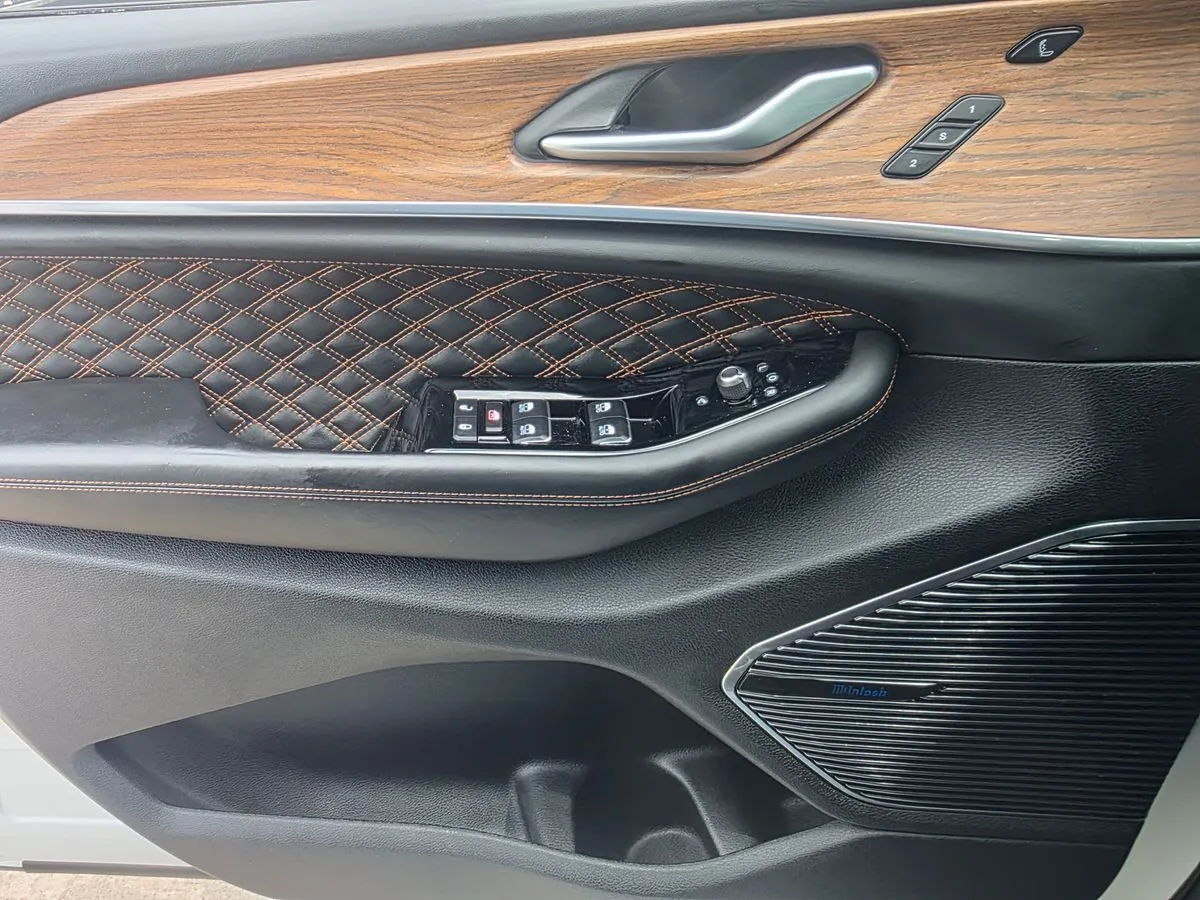 2022 Jeep Grand Cherokee Summit Reserve 4xe - Photo 14