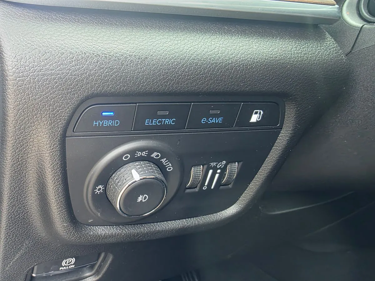 2022 Jeep Grand Cherokee Summit Reserve 4xe - Photo 13