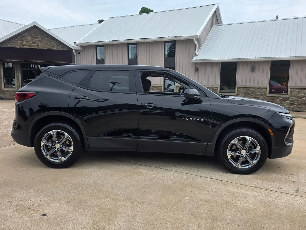 2024 CHEVROLET Blazer - Thumbnail 23