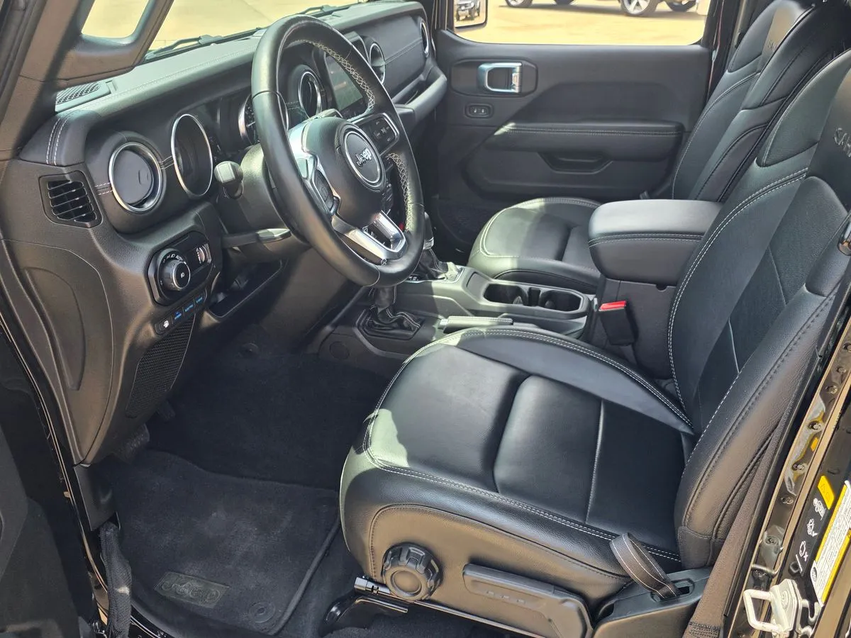 2023 JEEP Wrangler - Thumbnail 16