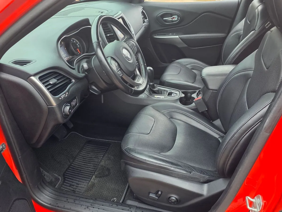 2021 JEEP Cherokee - Thumbnail 7