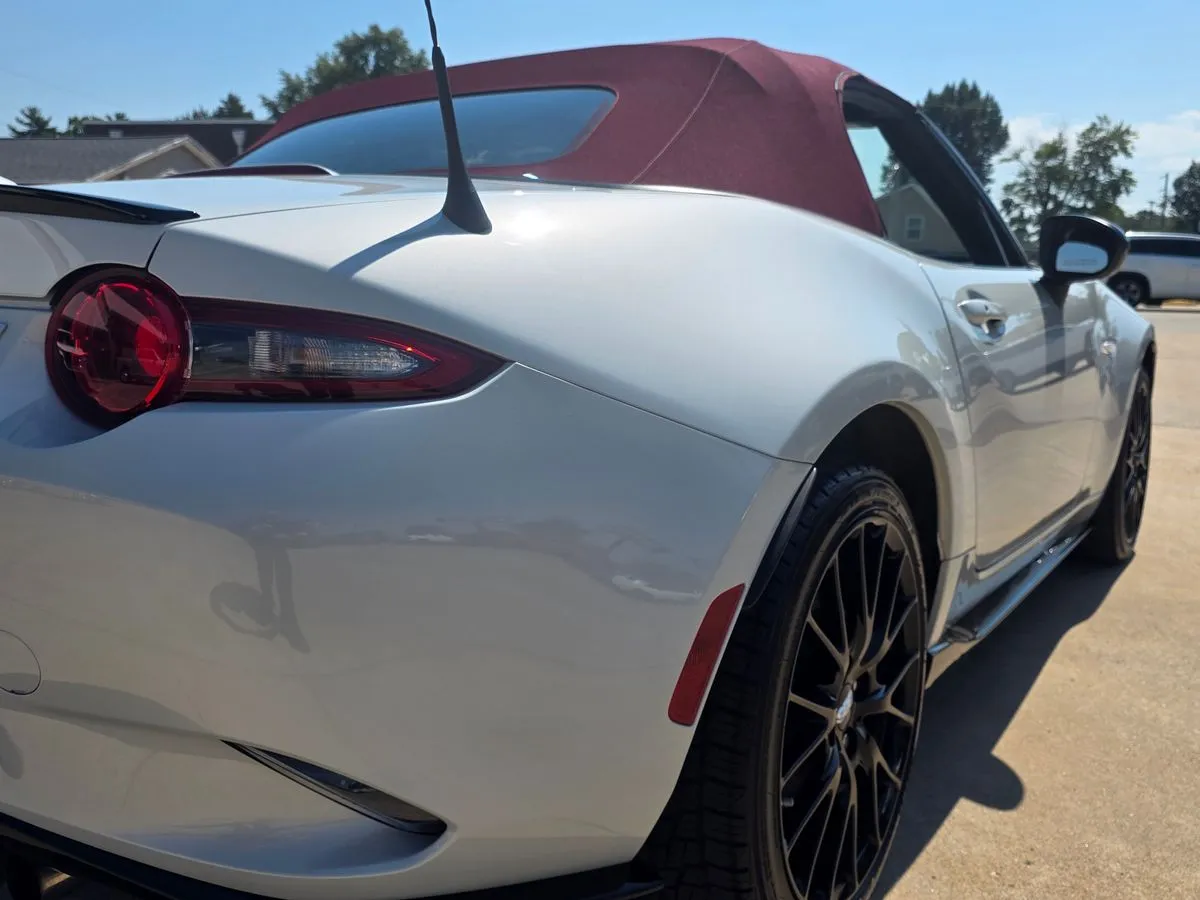 2018 MAZDA MX-5 - Thumbnail 33